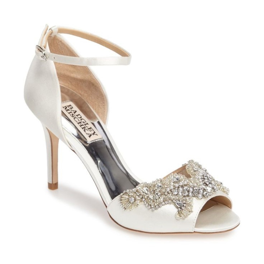 Badgley Mischka D’Orsay Pumps